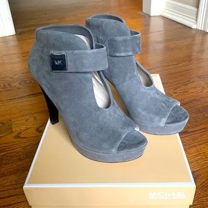Michael Kors devenport peep toe ankle bootie